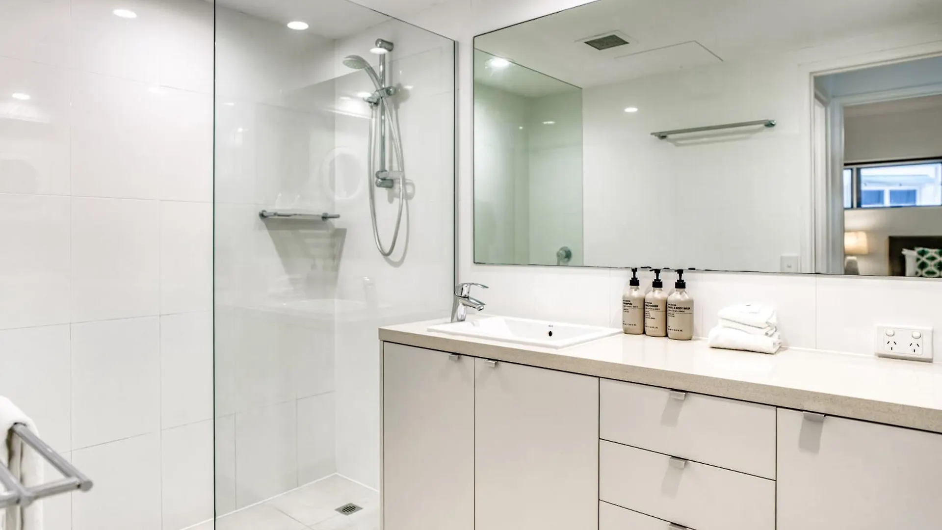 The Lookout Resort Noosa Avustralya