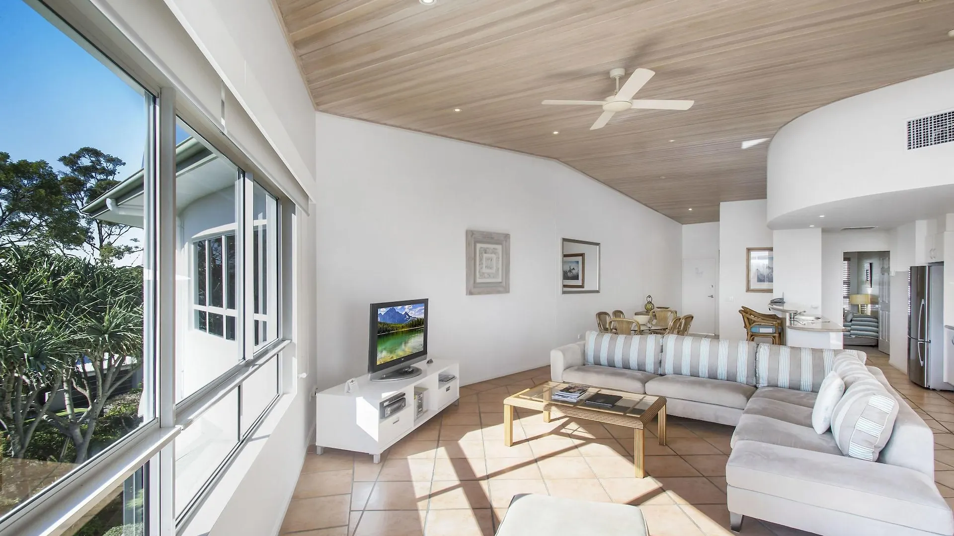 The Lookout Resort Noosa Australia