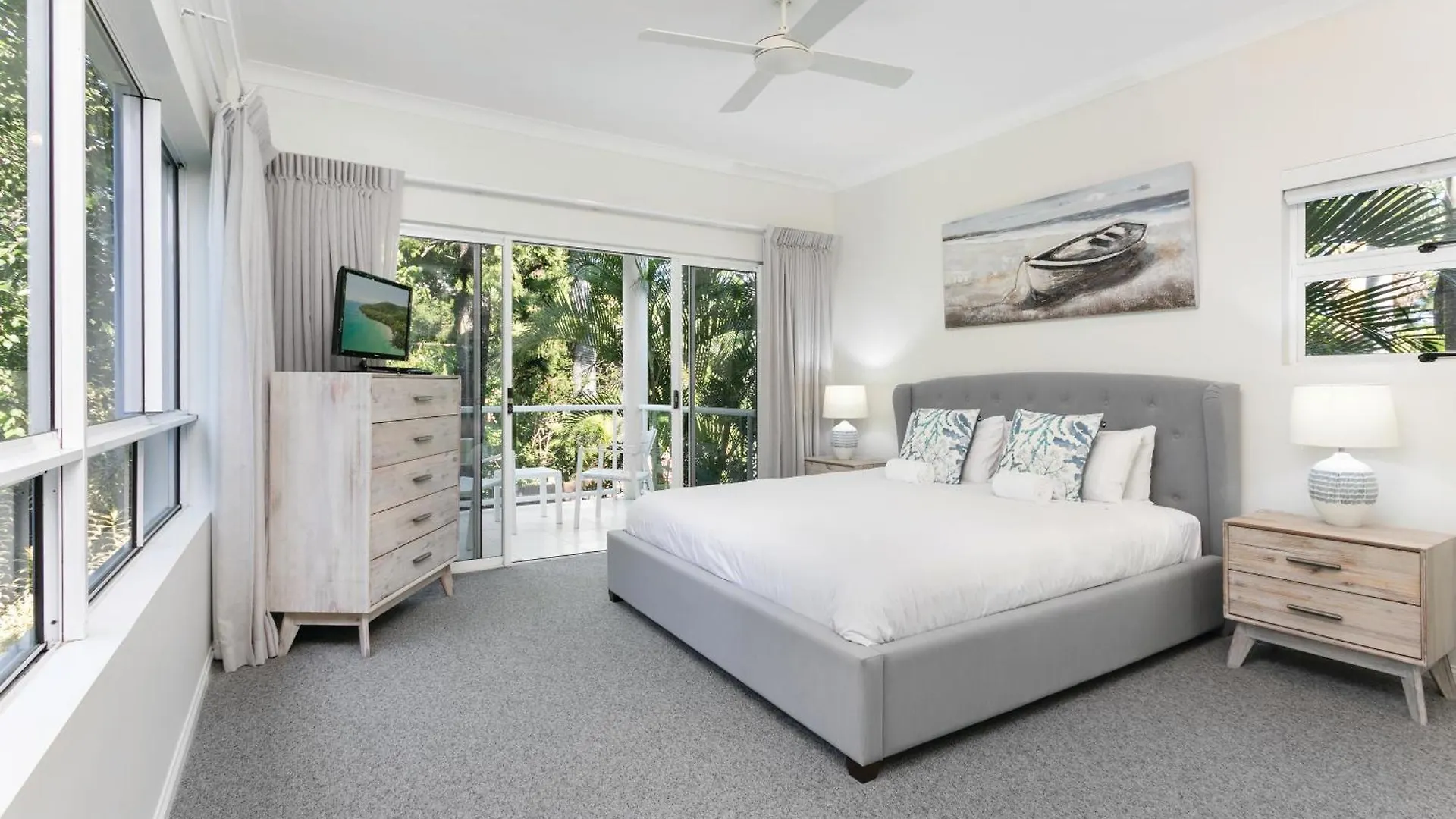 **** Aparthotel The Lookout Resort Noosa Australia